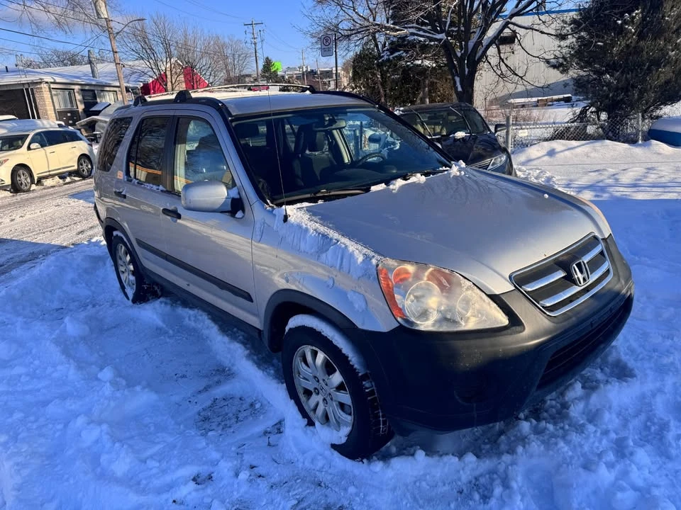 2006 Honda CR-V 2nd Gen - Image 3 of 13