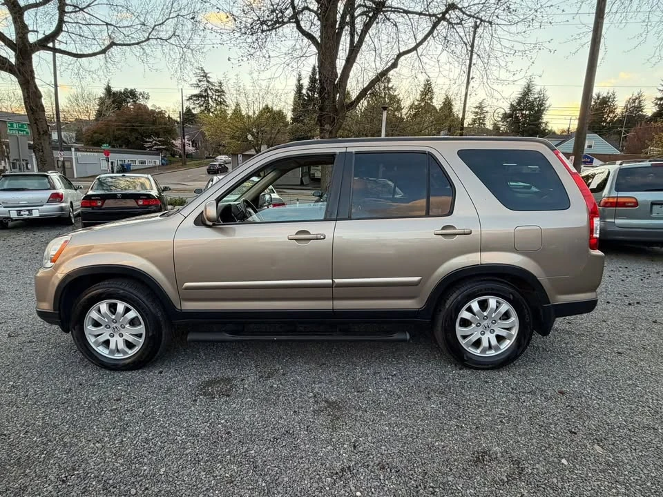 2006 Honda CR-V 2nd Gen - Image 5 of 19