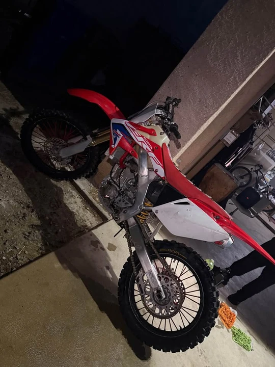 2006 Honda CRF - Image 2 of 6
