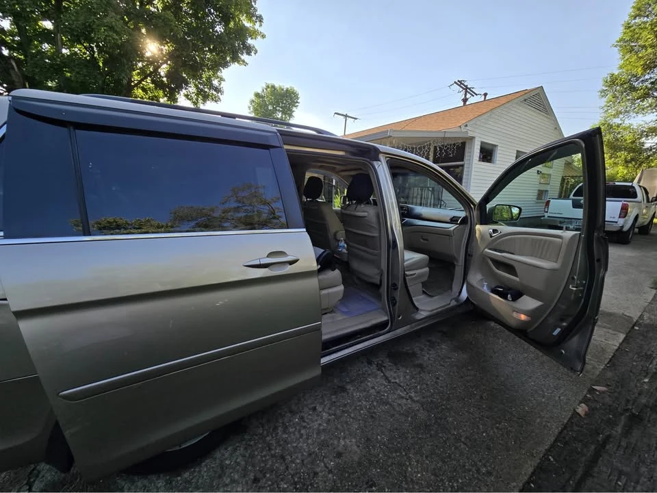 2006 Honda Odyssey - Image 6 of 7