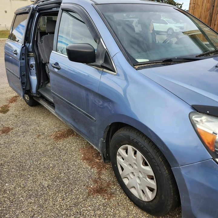 2006 Honda Odyssey - Image 2 of 6