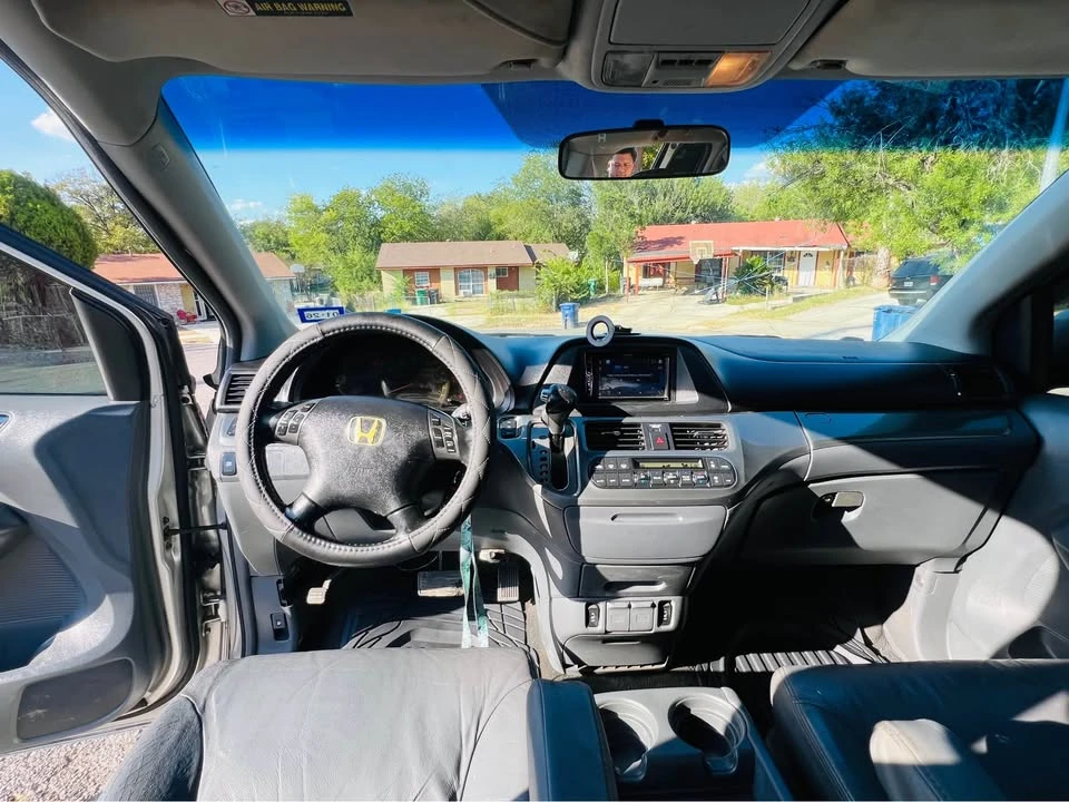 2006 Honda Odyssey - Image 12 of 14