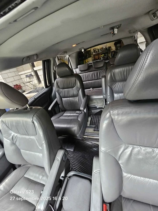 2006 Honda Odyssey - Image 8 of 15