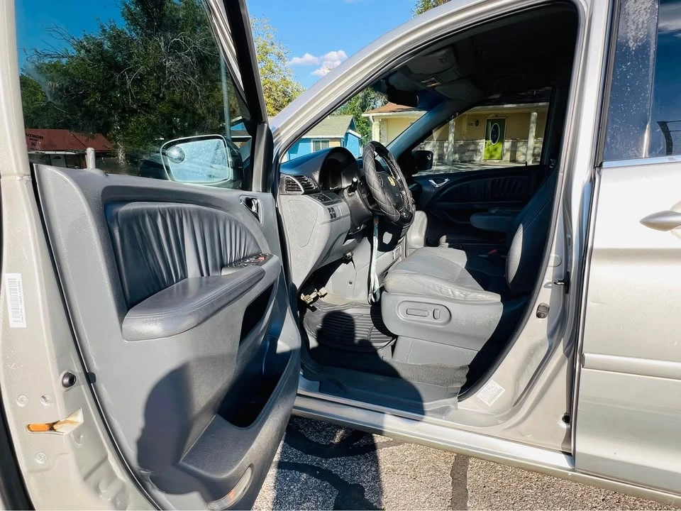 2006 Honda Odyssey - Image 10 of 14