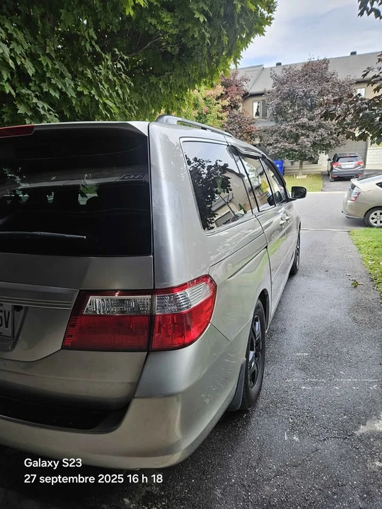 2006 Honda Odyssey - Image 12 of 15