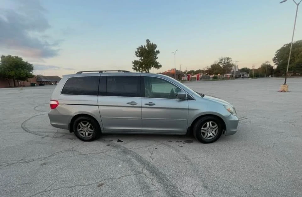 2006 Honda Odyssey - Image 4 of 16