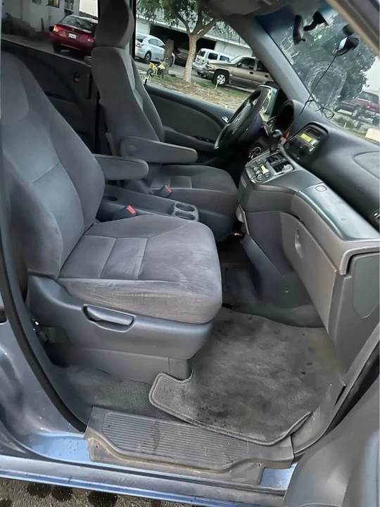 2006 Honda Odyssey - Image 3 of 7