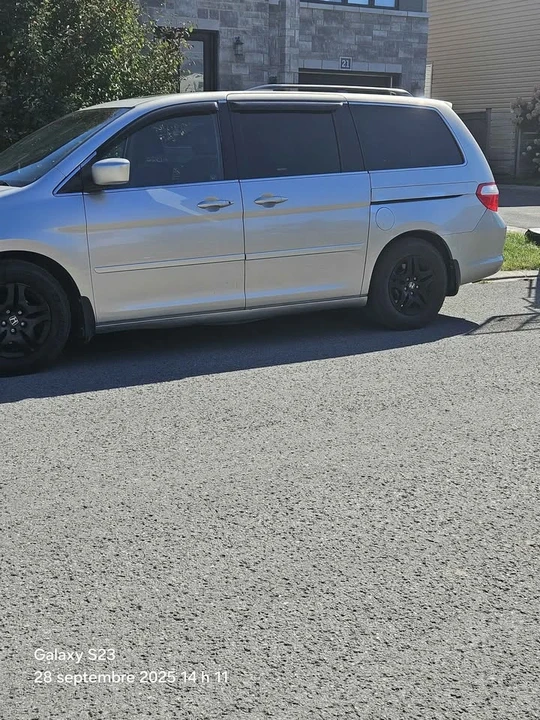 2006 Honda Odyssey - Image 16 of 18