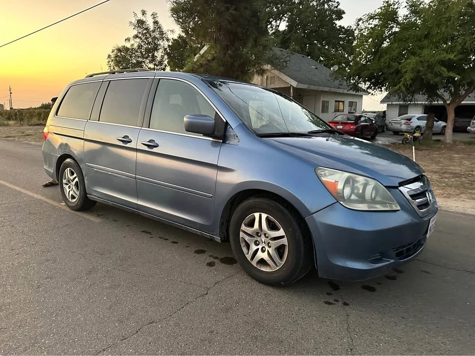 2006 Honda Odyssey - Image 2 of 7