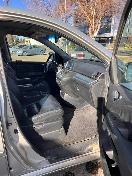 2006 Honda Odyssey - Image 10 of 12