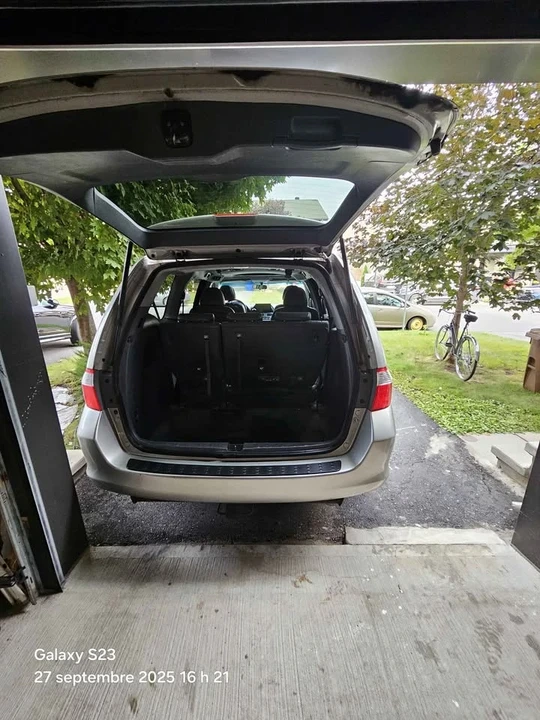 2006 Honda Odyssey - Image 12 of 18