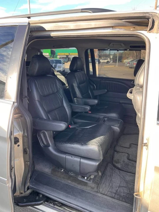 2006 Honda Odyssey - Image 8 of 12