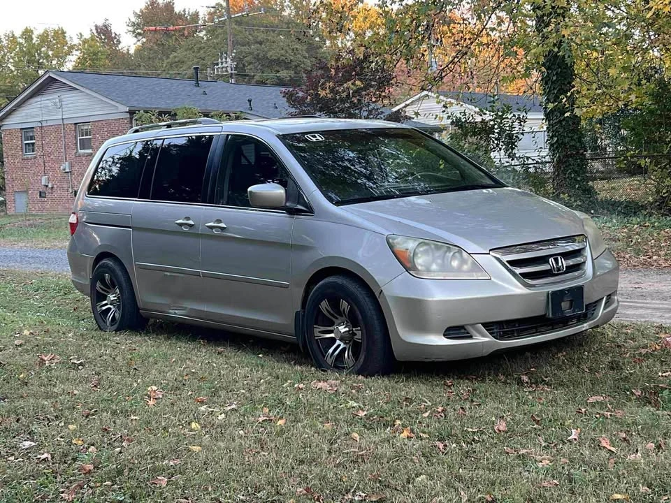 2006 Honda Odyssey - Image 5 of 10