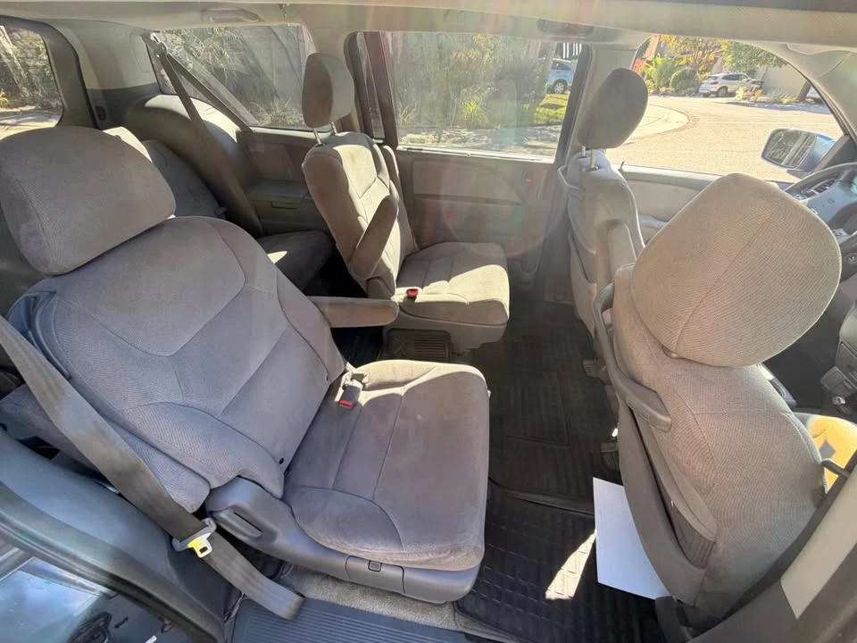 2006 Honda Odyssey - Image 3 of 4