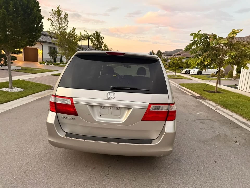 2006 Honda Odyssey - Image 6 of 12