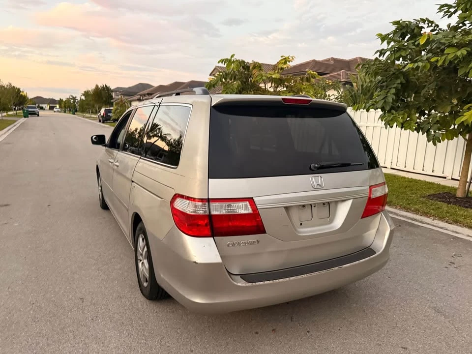 2006 Honda Odyssey - Image 7 of 12