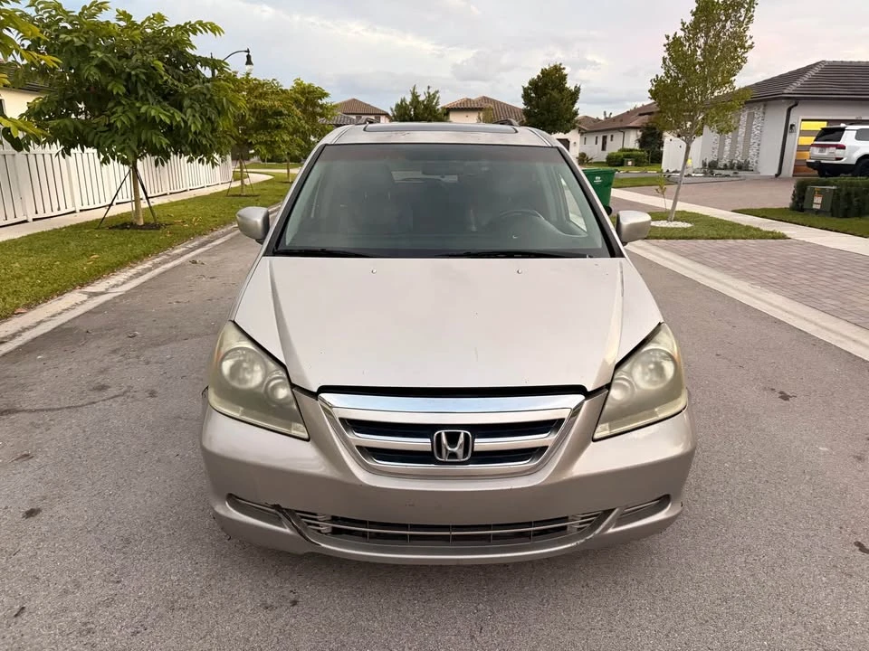 2006 Honda Odyssey - Image 2 of 12