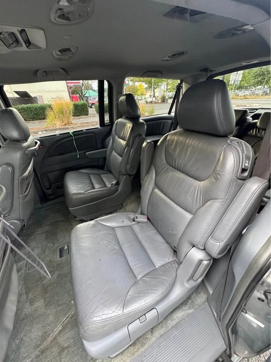 2006 Honda Odyssey - Image 10 of 12