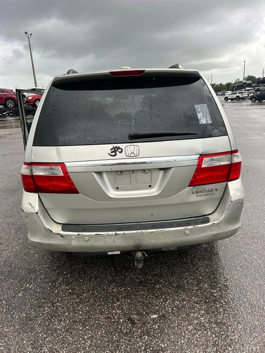 2006 Honda Odyssey - Image 6 of 7