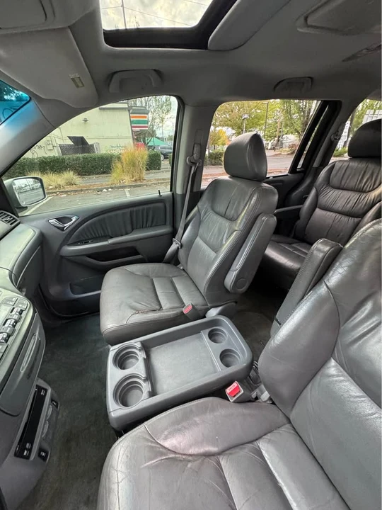 2006 Honda Odyssey - Image 7 of 12