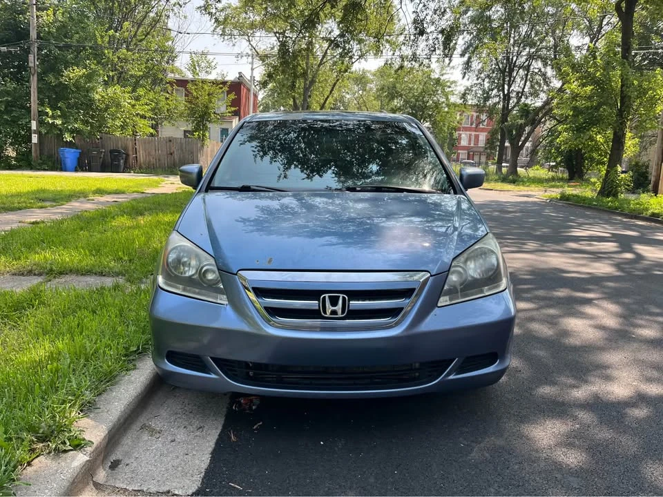 2006 Honda Odyssey - Image 2 of 11