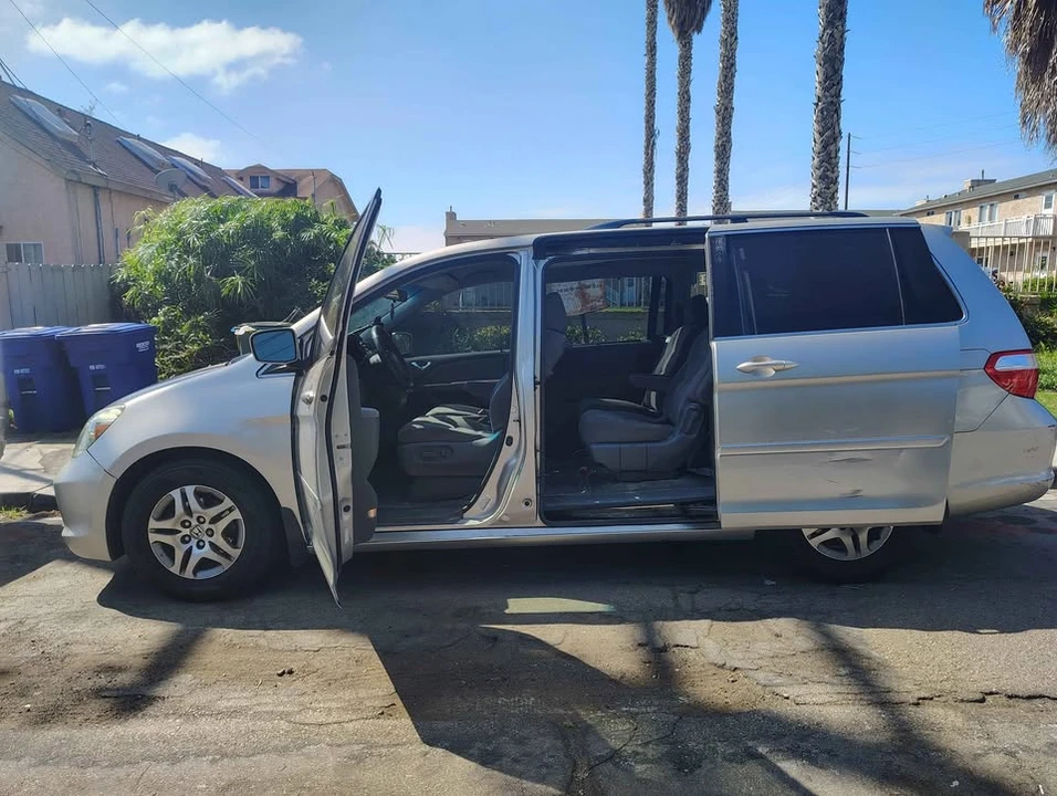 2006 Honda Odyssey - Image 6 of 6