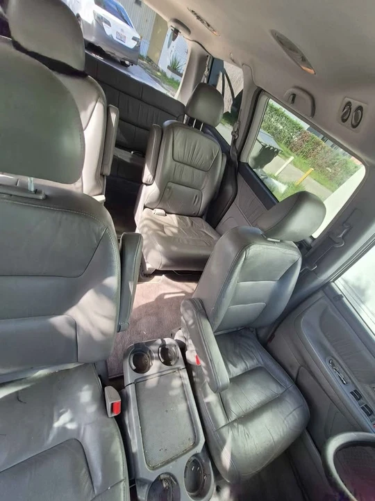 2006 Honda Odyssey - Image 16 of 20