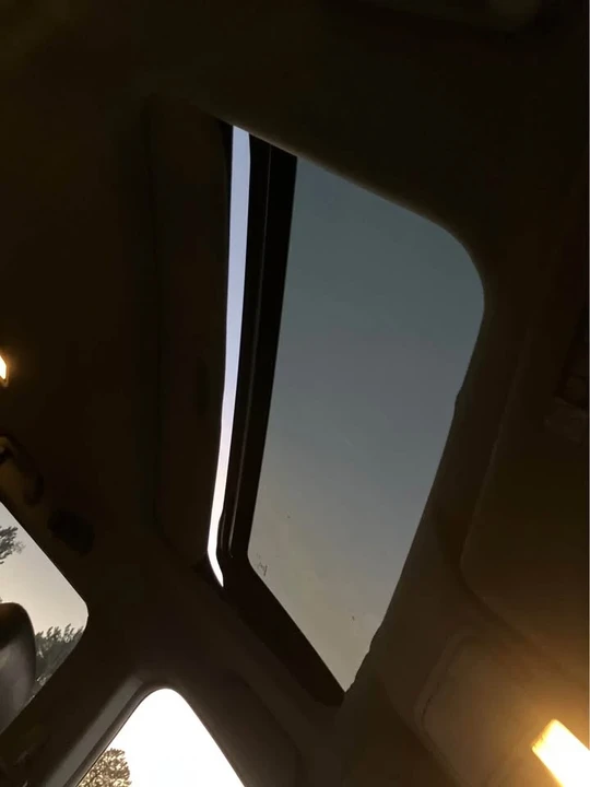 2006 Honda Odyssey - Image 16 of 17