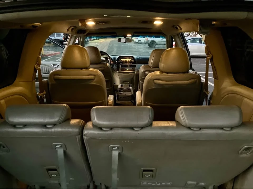 2006 Honda Odyssey - Image 11 of 17