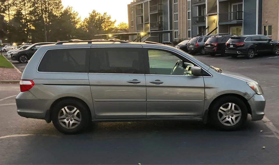 2006 Honda Odyssey - Image 7 of 17