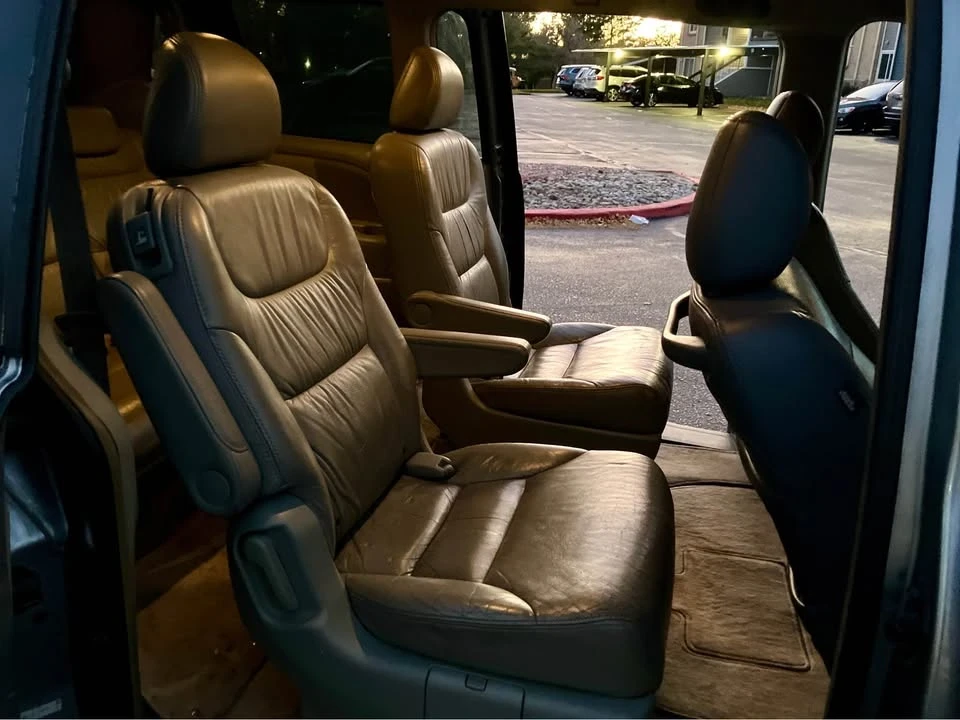 2006 Honda Odyssey - Image 12 of 17
