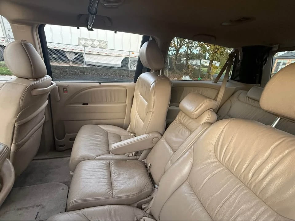 2006 Honda Odyssey - Image 2 of 5