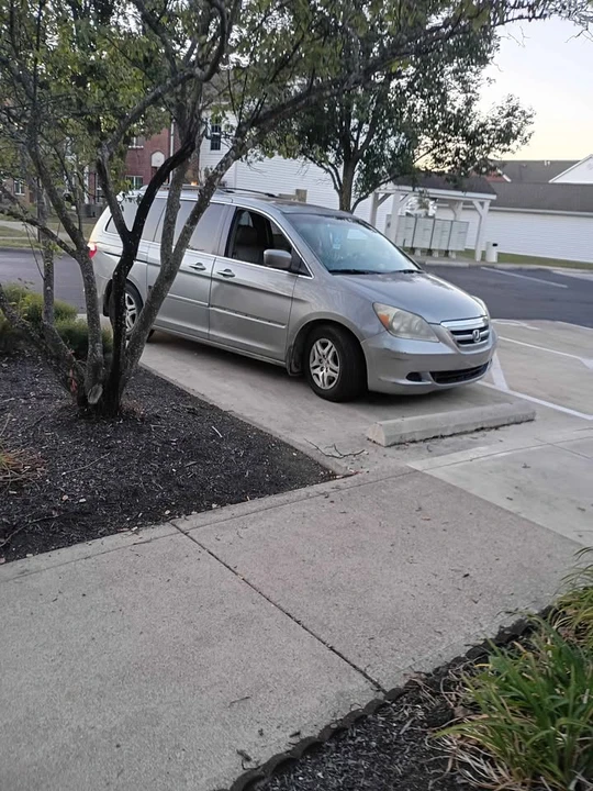 2006 Honda Odyssey - Image 8 of 17