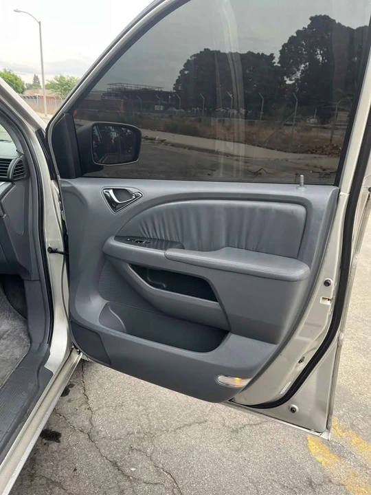2006 Honda Odyssey - Image 11 of 20