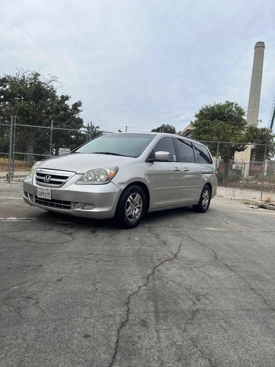 2006 Honda Odyssey - Image 2 of 20