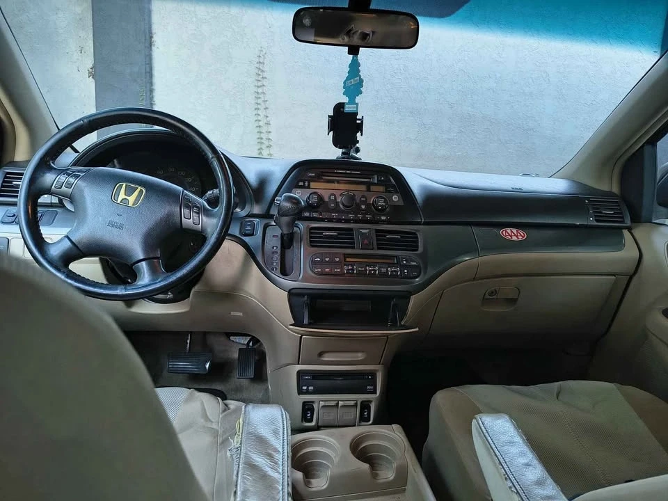 2006 Honda Odyssey - Image 10 of 10
