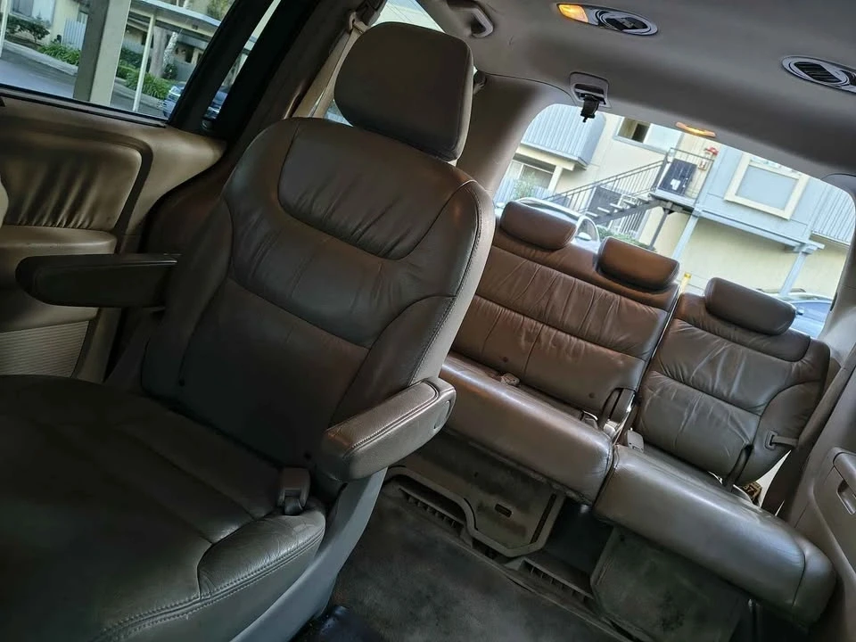 2006 Honda Odyssey - Image 9 of 10