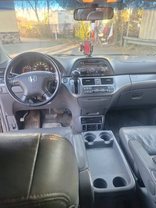 2006 Honda Odyssey - Image 9 of 18
