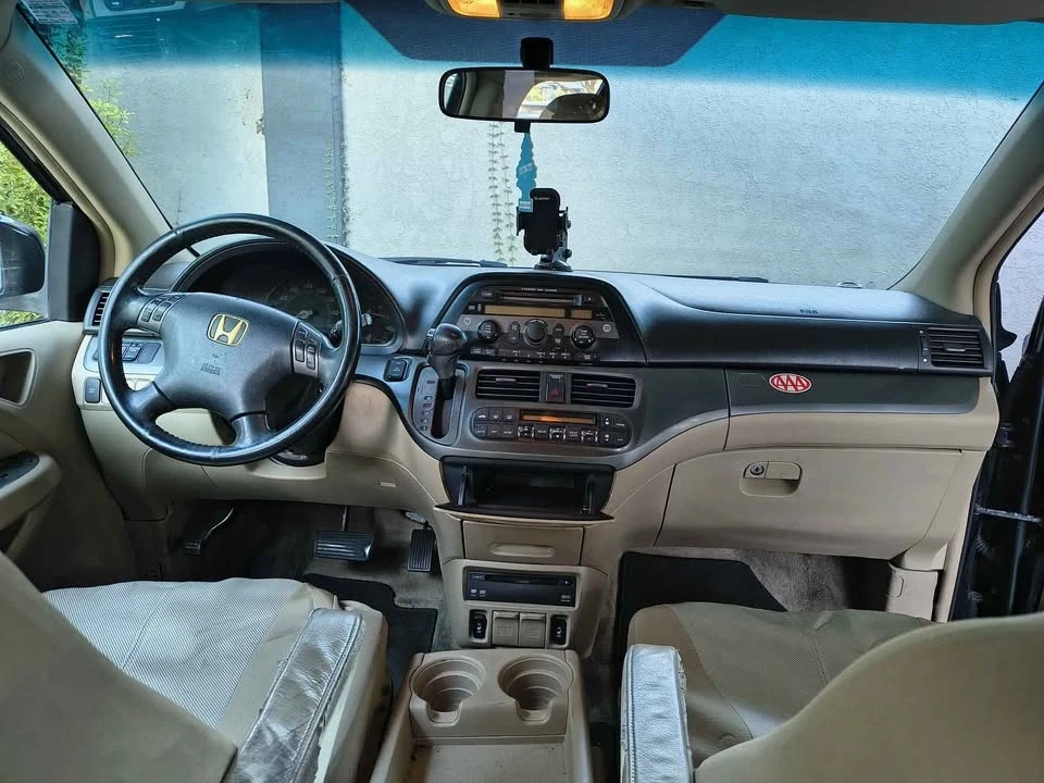 2006 Honda Odyssey - Image 8 of 10