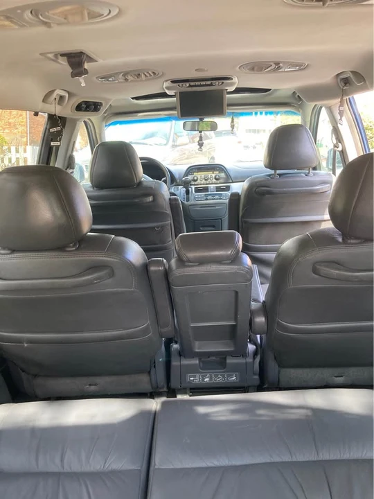 2006 Honda Odyssey - Image 2 of 7