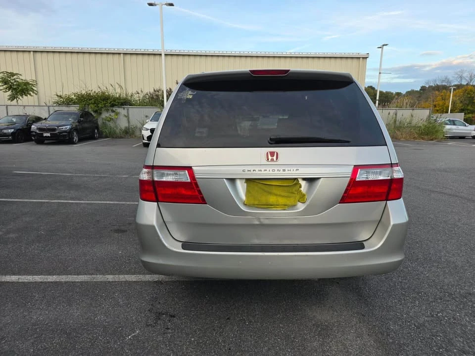 2006 Honda Odyssey - Image 3 of 18