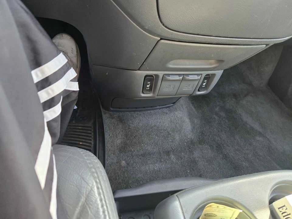 2006 Honda Odyssey - Image 11 of 12