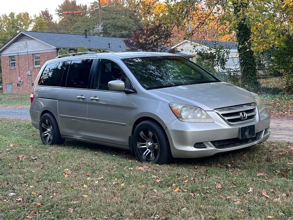 2006 Honda Odyssey - Image 3 of 12