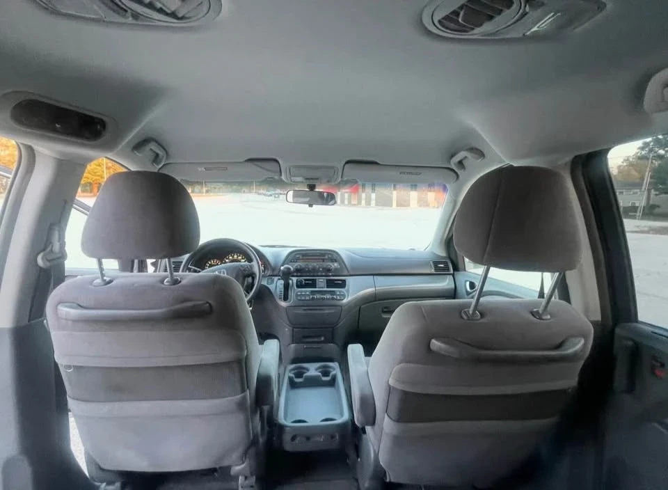 2006 Honda Odyssey - Image 12 of 15