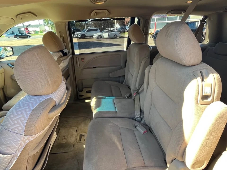 2006 Honda Odyssey - Image 6 of 7