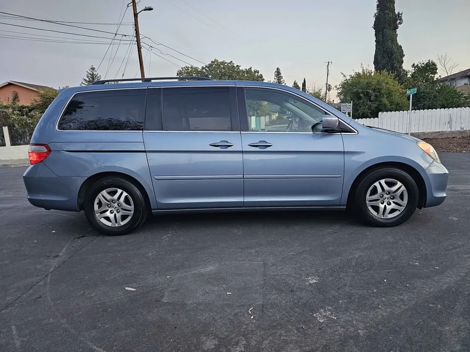 2006 Honda Odyssey - Image 3 of 11