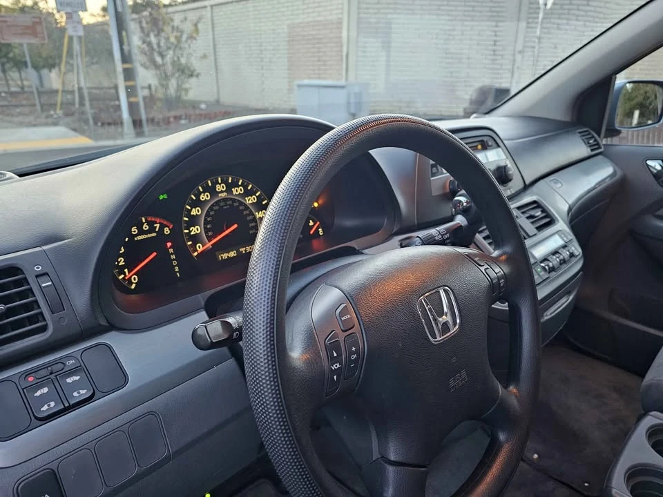 2006 Honda Odyssey - Image 7 of 11