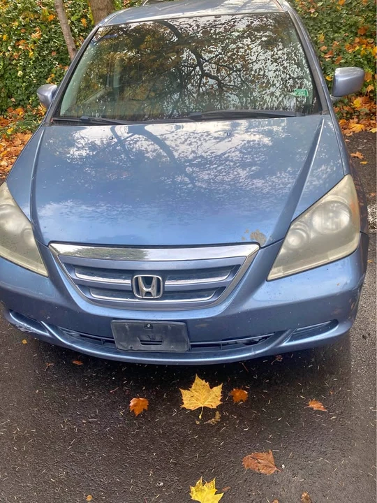 2006 Honda Odyssey - Image 2 of 15