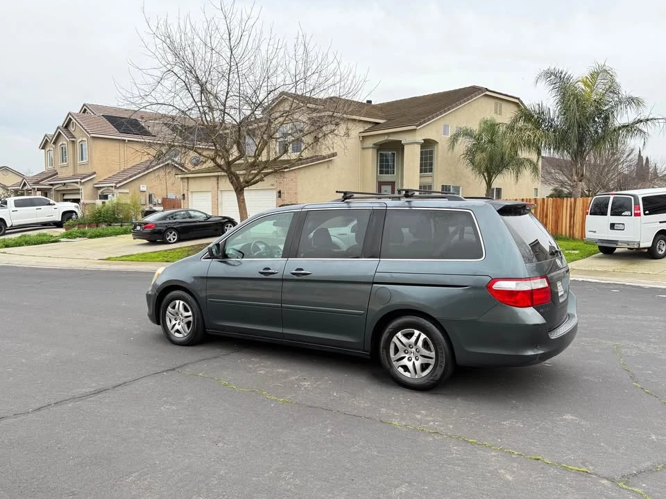 2006 Honda Odyssey - Image 3 of 7