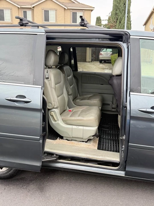 2006 Honda Odyssey - Image 4 of 7